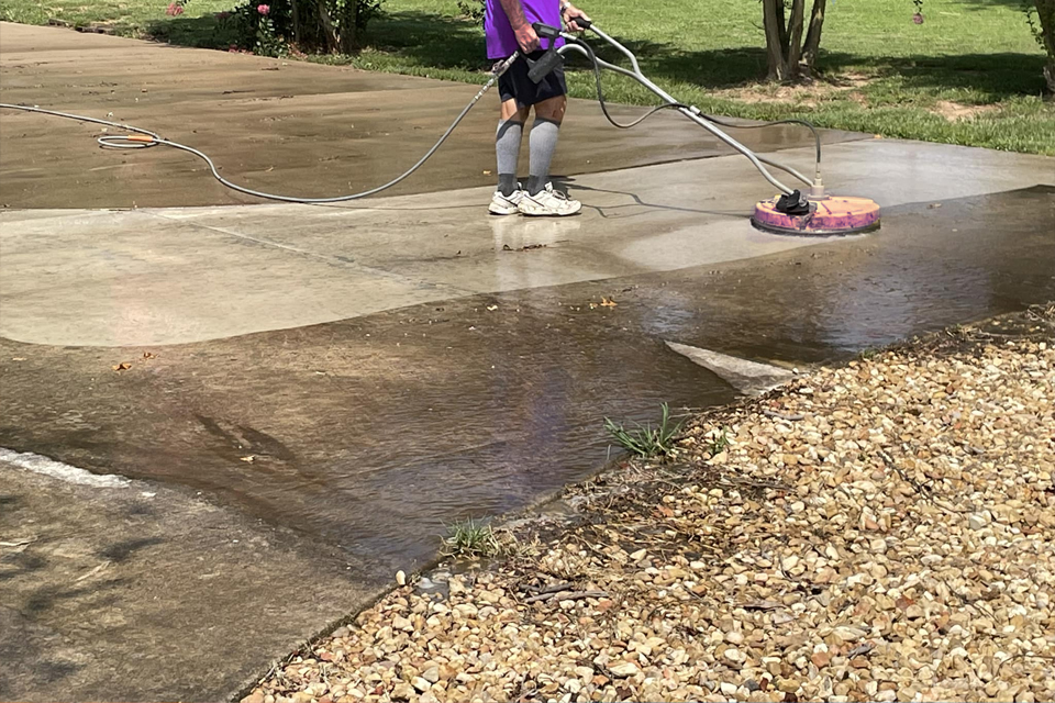 driveway pressure washing